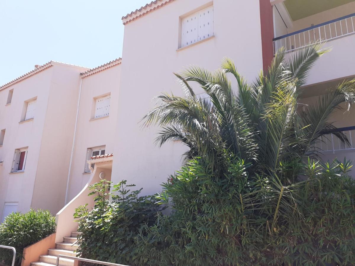 Bandol Nature Et Loisirs: Parking/ Piscine Εξωτερικό φωτογραφία